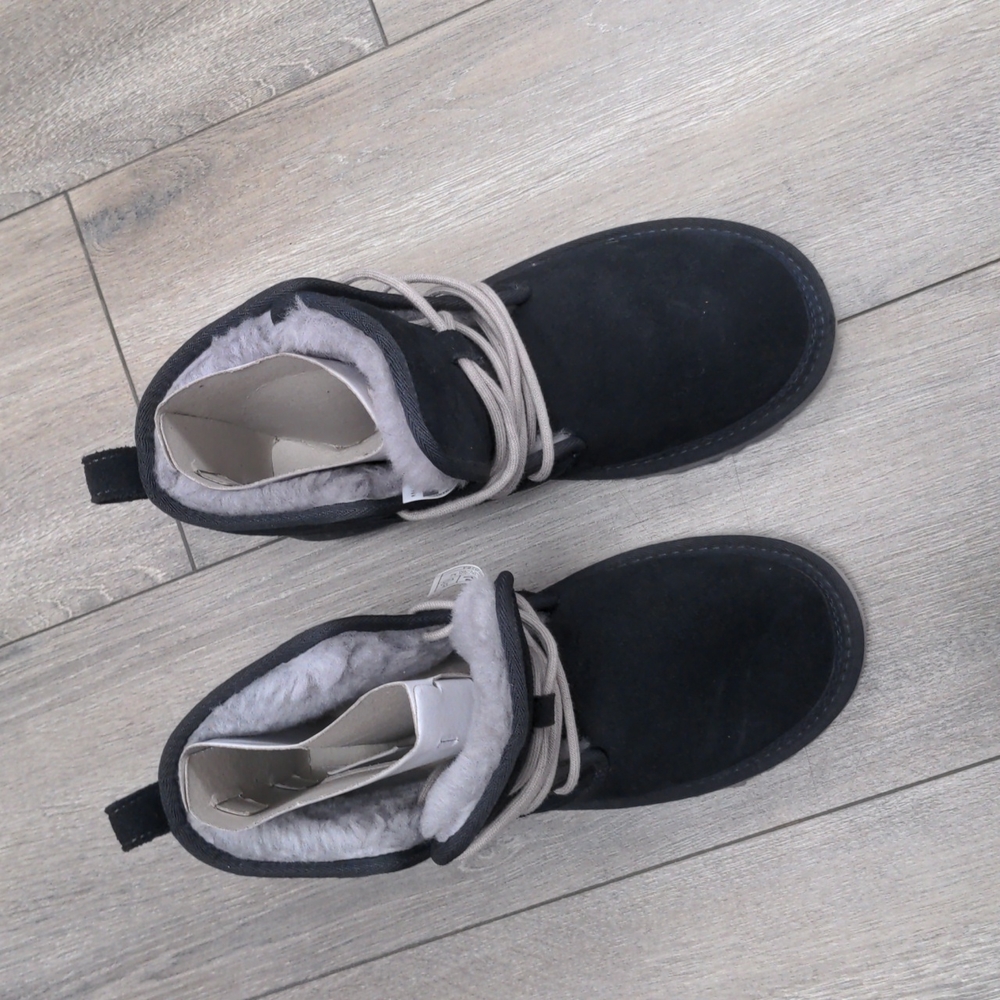 UGG men's boots. Size 7